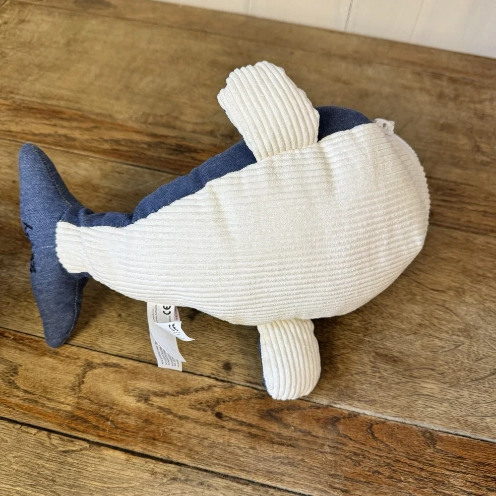 Scentsy Benny the Blue Whale Plush Blue Denim‎ Style Scent Pak Holder